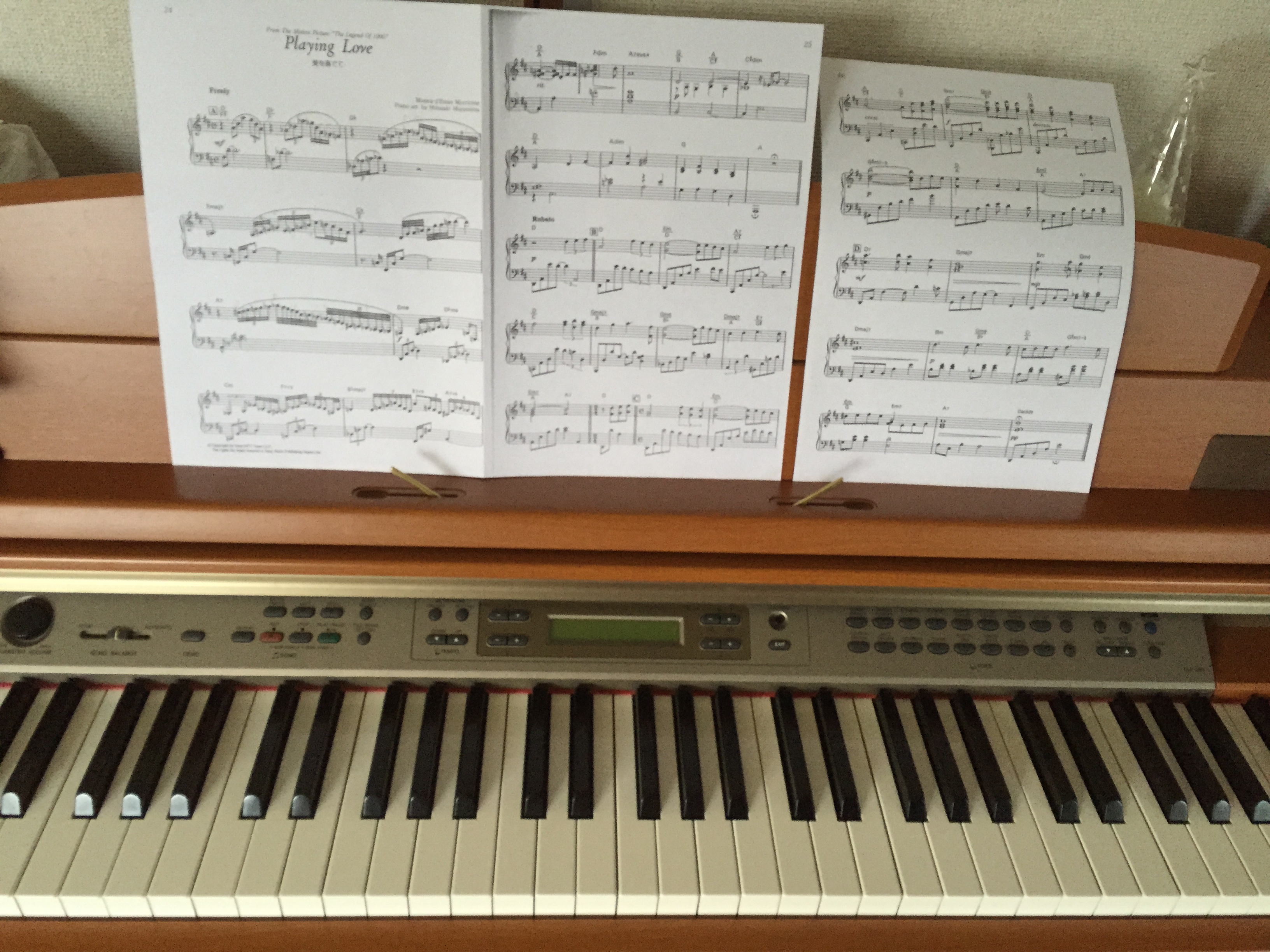 無料でできる 簡単 ピアノの楽譜を厚紙に貼る方法 はんなりピアノ